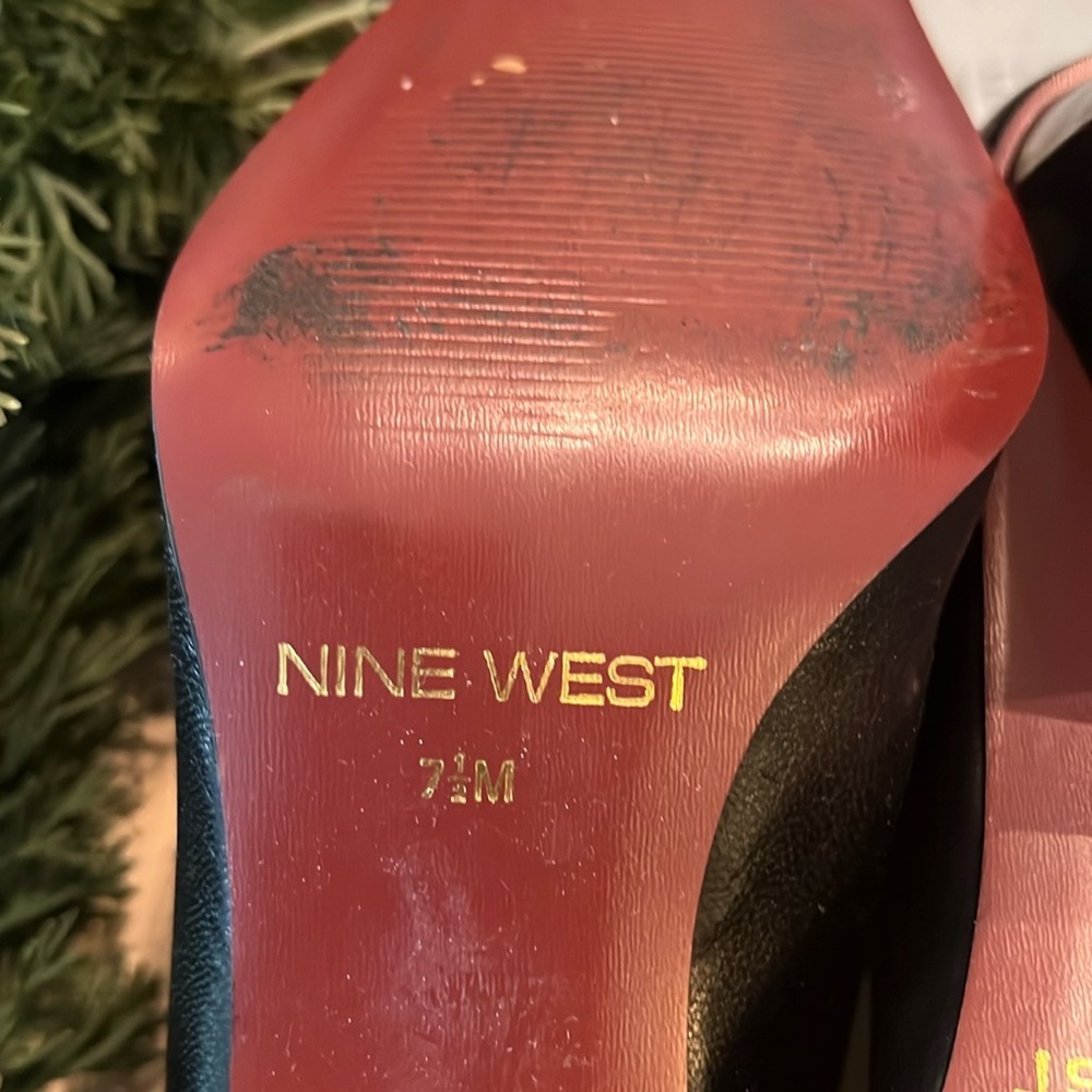 Vintage Black and white heels Nine West - Picture 5 of 13